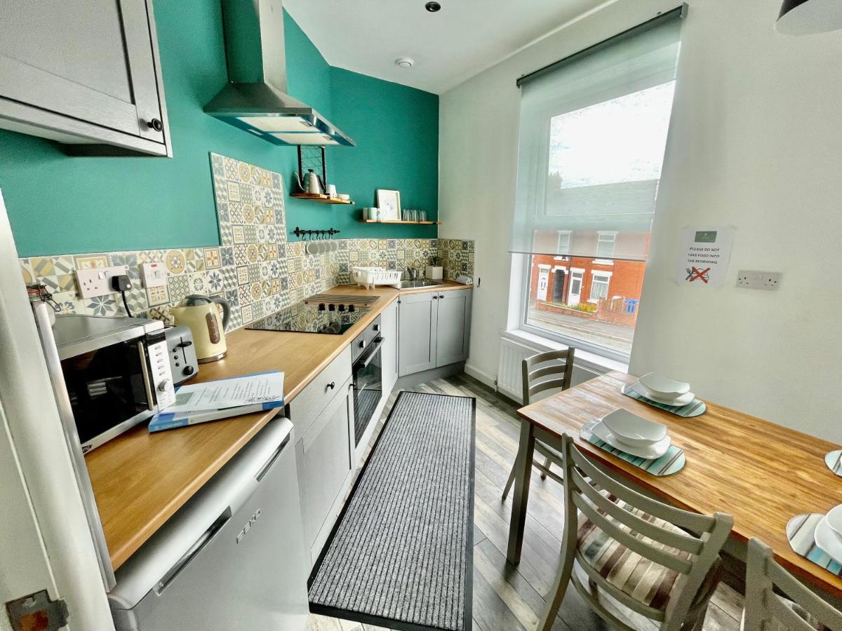 The Corner House - Modern Chesterfield Town Centre Apartments Luaran gambar